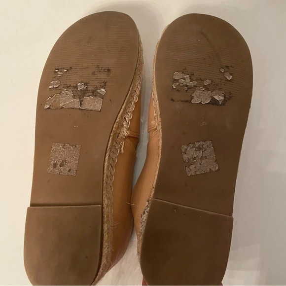 ✨ Guess Glitter Flats! Woman’s Size 7.5 ✨ - Picture 8 of 8